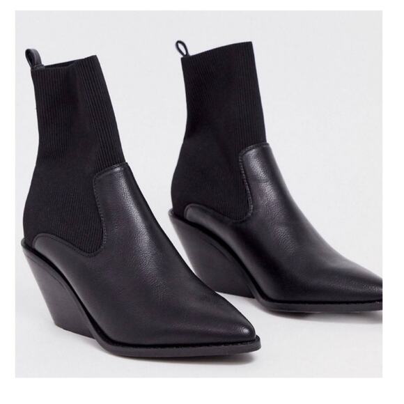 ASOS Rekindle Pointed Toe Sock Ankle Bootie 7 Black - Picture 1 of 8